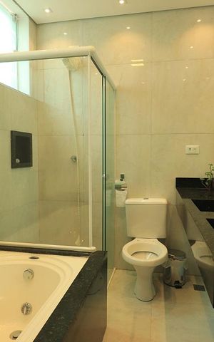 Apartamento à venda com 140m², 3 quartos e 2 vagasBanheiro da Suíte