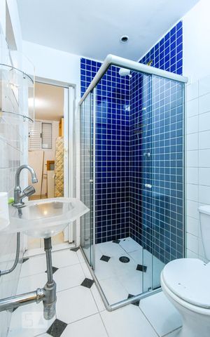 Casa para alugar com 303m², 5 quartos e 4 vagas Casa para alugar com 303m², 5 quartos e 4 vagasCobertura