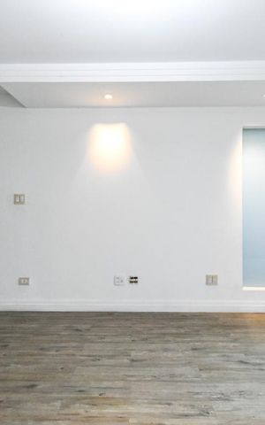 Casa para alugar com 303m², 5 quartos e 4 vagas Casa para alugar com 303m², 5 quartos e 4 vagasCobertura