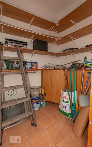 Casa à venda com 150m², 3 quartos e 2 vagas Casa à venda com 150m², 3 quartos e 2 vagasQuarto de Serviço