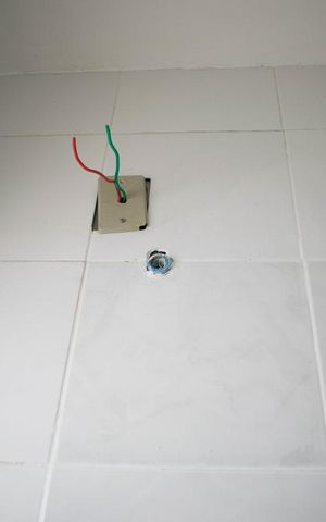 Casa à venda com 100m², 4 quartos e 2 vagasBanheiro 2
