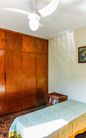 Casa à venda com 140m², 3 quartos e 4 vagas Casa à venda com 140m², 3 quartos e 4 vagasQuarto 3