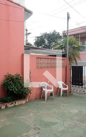 Casa à venda com 300m², 2 quartos e 2 vagasQuintal