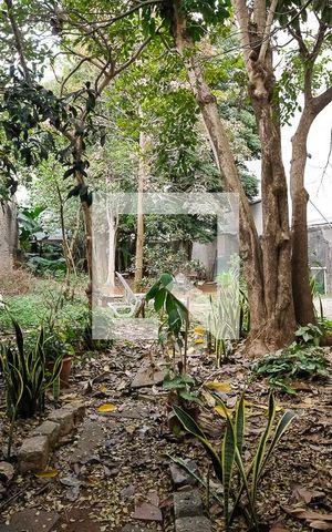 Casa à venda com 300m², 2 quartos e 2 vagasQuintal
