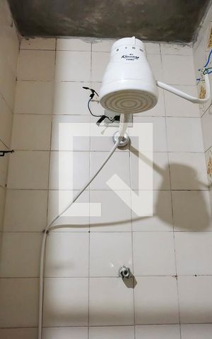 Casa à venda com 300m², 2 quartos e 2 vagasBanheiro