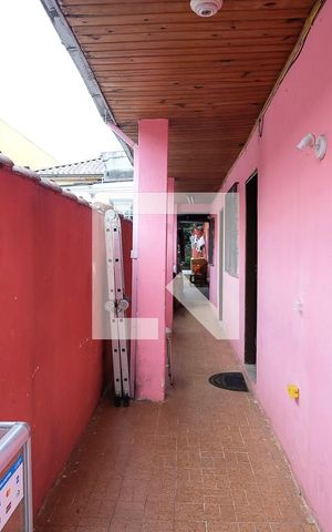 Casa à venda com 300m², 2 quartos e 2 vagasQuintal