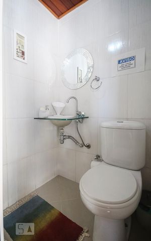 Apartamento à venda com 225m², 3 quartos e 1 vagaBanheiro