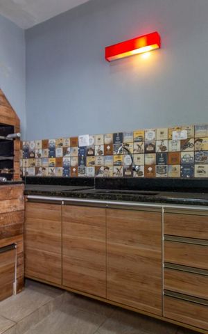 Casa para alugar com 190m², 4 quartos e 1 vagaChurrasqueira