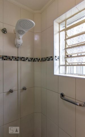 Casa para alugar com 190m², 4 quartos e 1 vagaBanheiro 1