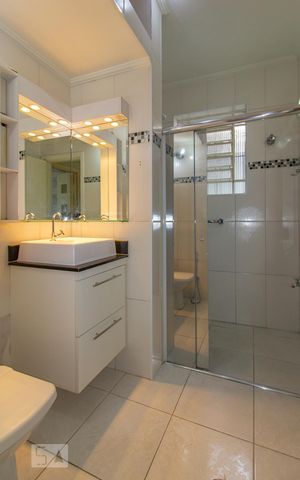 Casa para alugar com 190m², 4 quartos e 1 vagaBanheiro 1