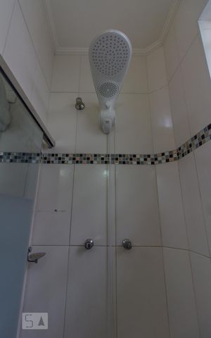 Casa para alugar com 190m², 4 quartos e 1 vagaBanheiro 1