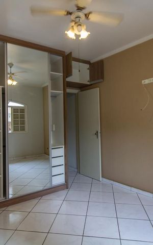 Casa para alugar com 190m², 4 quartos e 1 vagaQuarto 2