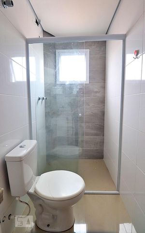 Apartamento para alugar com 170m², 4 quartos e 3 vagasBanheiro do Quarto 1