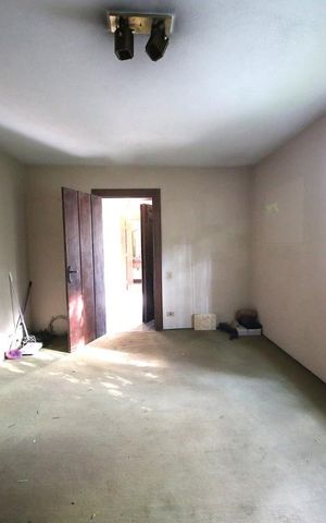 Casa à venda com 1300m², 5 quartos e 6 vagasSala 