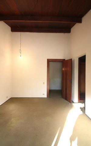 Casa à venda com 1300m², 5 quartos e 6 vagasSuíte 2