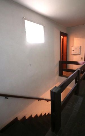 Casa à venda com 1300m², 5 quartos e 6 vagasAcesso