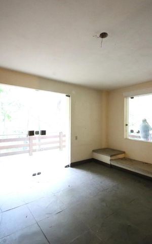 Casa à venda com 1300m², 5 quartos e 6 vagasSala 