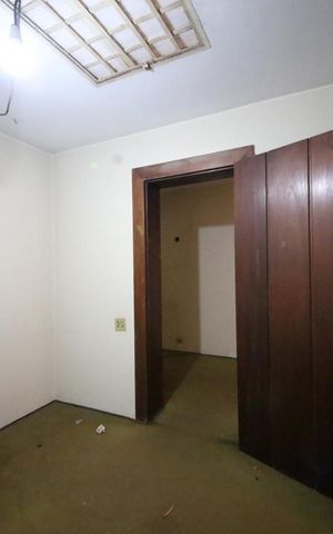 Casa à venda com 1300m², 5 quartos e 6 vagasSuíte 3