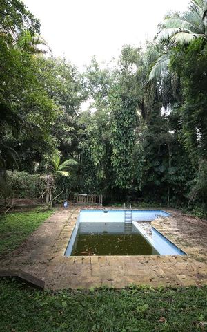 Casa à venda com 1300m², 5 quartos e 6 vagasJaradim