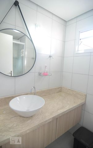 Apartamento à venda com 57m², 2 quartos e 1 vagaBanheiro