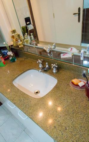 Apartamento à venda com 141m², 3 quartos e 4 vagasBanheiro da Suíte