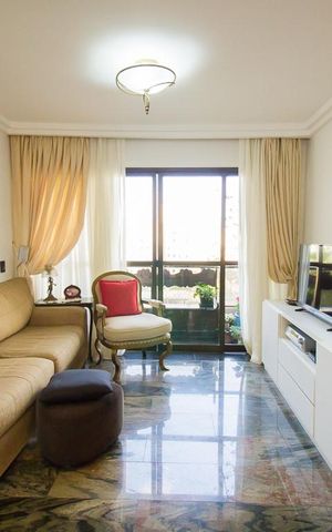 Apartamento à venda com 141m², 3 quartos e 4 vagasSala