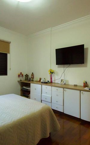 Apartamento à venda com 141m², 3 quartos e 4 vagasSuíte