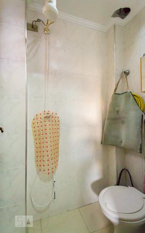 Apartamento à venda com 141m², 3 quartos e 4 vagasBanheiro de Serviço