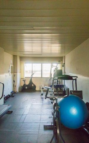Apartamento à venda com 141m², 3 quartos e 4 vagasÁrea comum - Academia