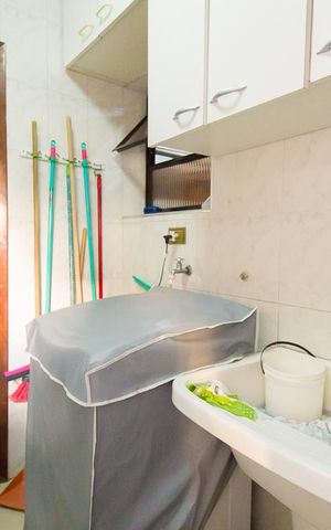 Apartamento à venda com 141m², 3 quartos e 4 vagasLavanderia