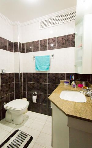 Apartamento à venda com 141m², 3 quartos e 4 vagasBanheiro