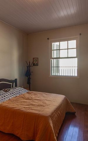 Casa à venda com 147m², 2 quartos e 7 vagas Casa à venda com 147m², 2 quartos e 7 vagasQuarto 1