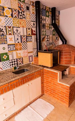 Casa à venda com 200m², 3 quartos e 4 vagasEspaço Gourmet