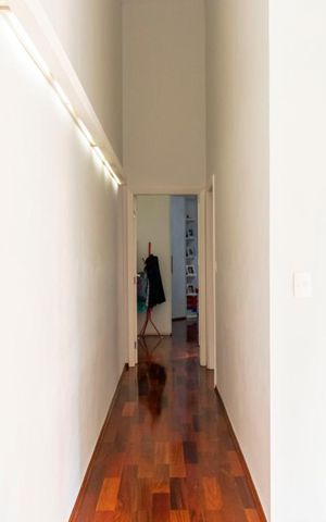 Casa à venda com 200m², 3 quartos e 4 vagas2o. Andar - Corredor