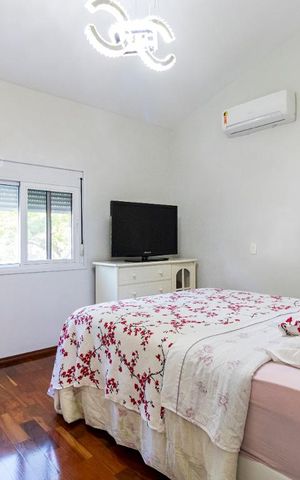 Casa à venda com 200m², 3 quartos e 4 vagas2o. Andar - Quarto 3 - Suíte