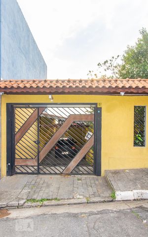 Casa à venda com 200m², 3 quartos e 2 vagasFachada