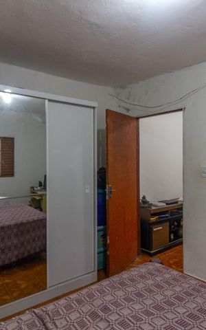 Casa à venda com 200m², 3 quartos e 2 vagasQuarto 3