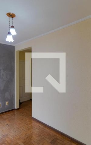 Apartamento para alugar com 60m², 2 quartos e sem vaga Apartamento para alugar com 60m², 2 quartos e sem vagaSala