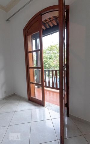 Casa para alugar com 100m², 3 quartos e sem vaga Casa para alugar com 100m², 3 quartos e sem vagaDetalhe Sala