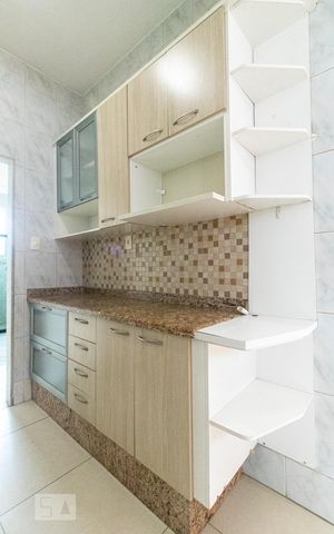 Casa para alugar com 100m², 3 quartos e sem vaga Casa para alugar com 100m², 3 quartos e sem vagaCozinha - Armários