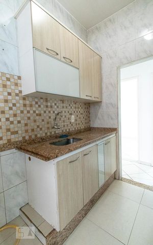 Casa para alugar com 100m², 3 quartos e sem vaga Casa para alugar com 100m², 3 quartos e sem vagaCozinha - Armários