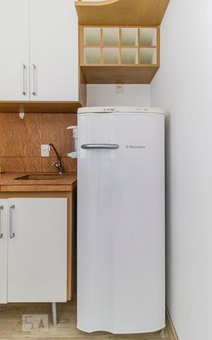 Studio para alugar com 28m², 1 quarto e 1 vaga