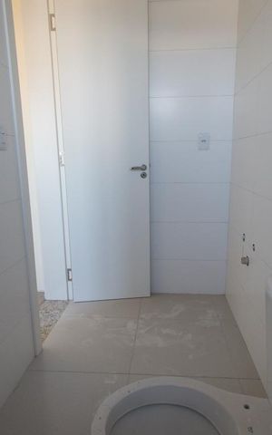 Apartamento à venda com 99m², 3 quartos e 2 vagas Apartamento à venda com 99m², 3 quartos e 2 vagasBanheiro Suite