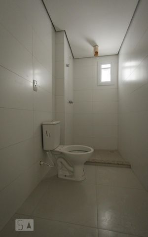 Apartamento à venda com 99m², 3 quartos e 2 vagas Apartamento à venda com 99m², 3 quartos e 2 vagasBanheiro Social