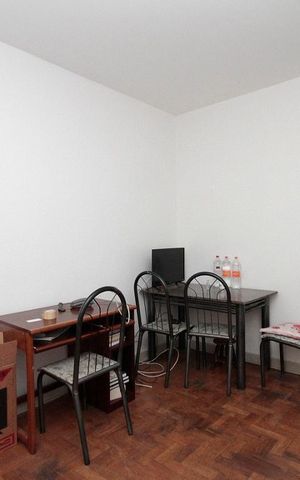Apartamento à venda com 49m², 1 quarto e sem vagaSala