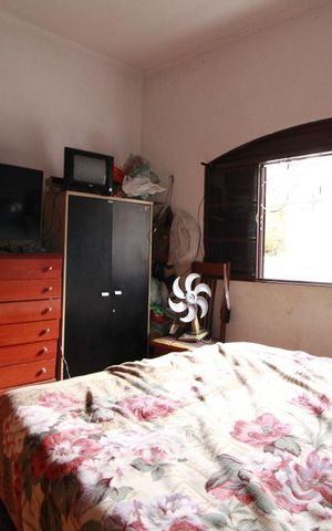 Casa à venda com 250m², 2 quartos e 3 vagasQuarto