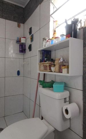 Casa à venda com 250m², 2 quartos e 3 vagasBanheiro