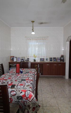 Casa à venda com 316m², 3 quartos e 3 vagasSala jantar