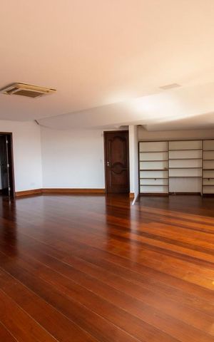 Apartamento à venda com 280m², 3 quartos e 3 vagasSala