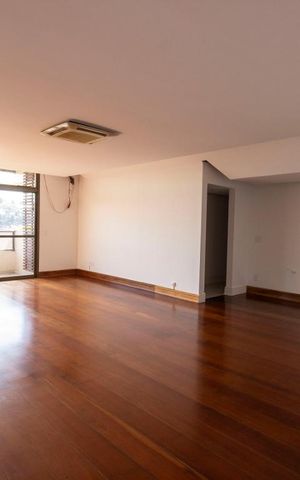Apartamento à venda com 280m², 3 quartos e 3 vagasSala